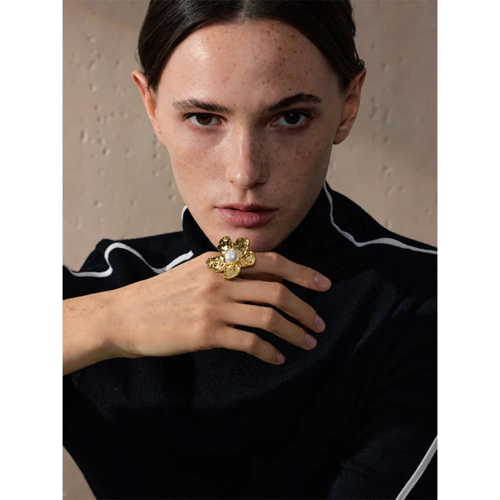 Marie Flower Pearl Ring