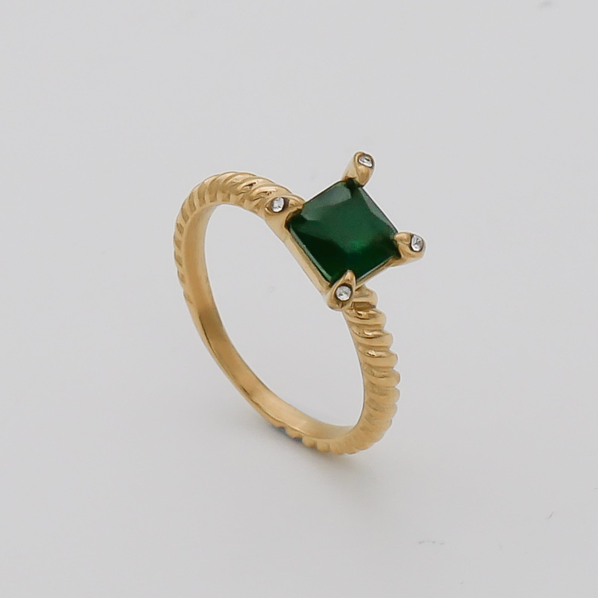 Mia Gemstone Ring