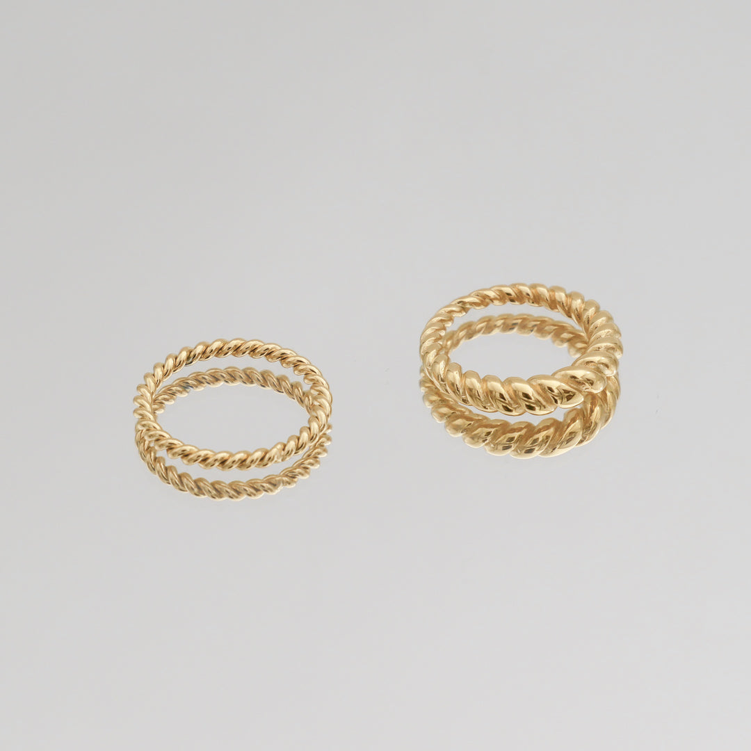 Lia Twisted Ring