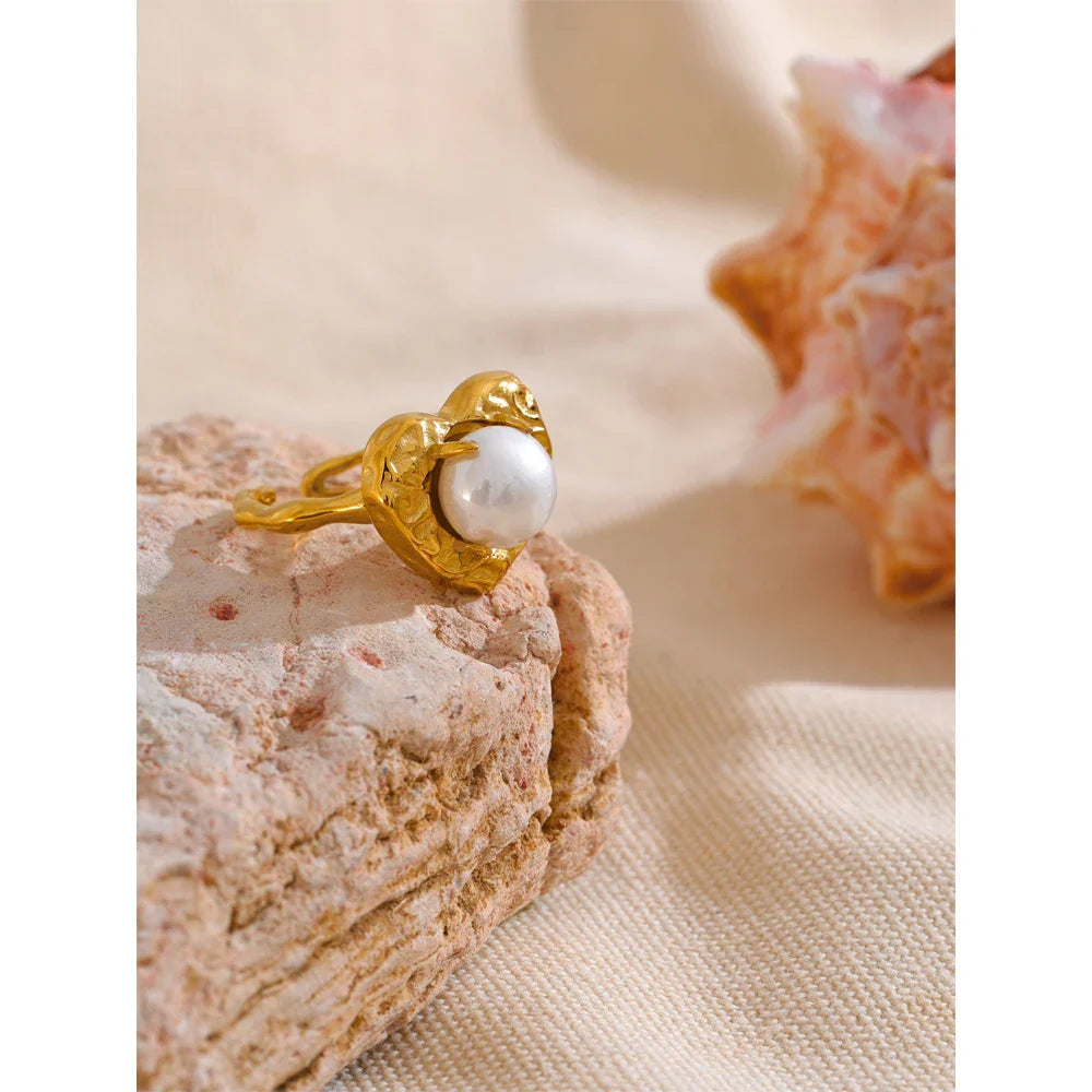 Bianca Heart Pearl Ring