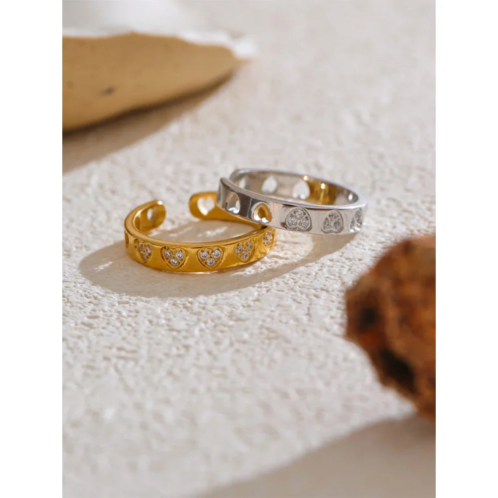 Margaux Cuff Heart Ring