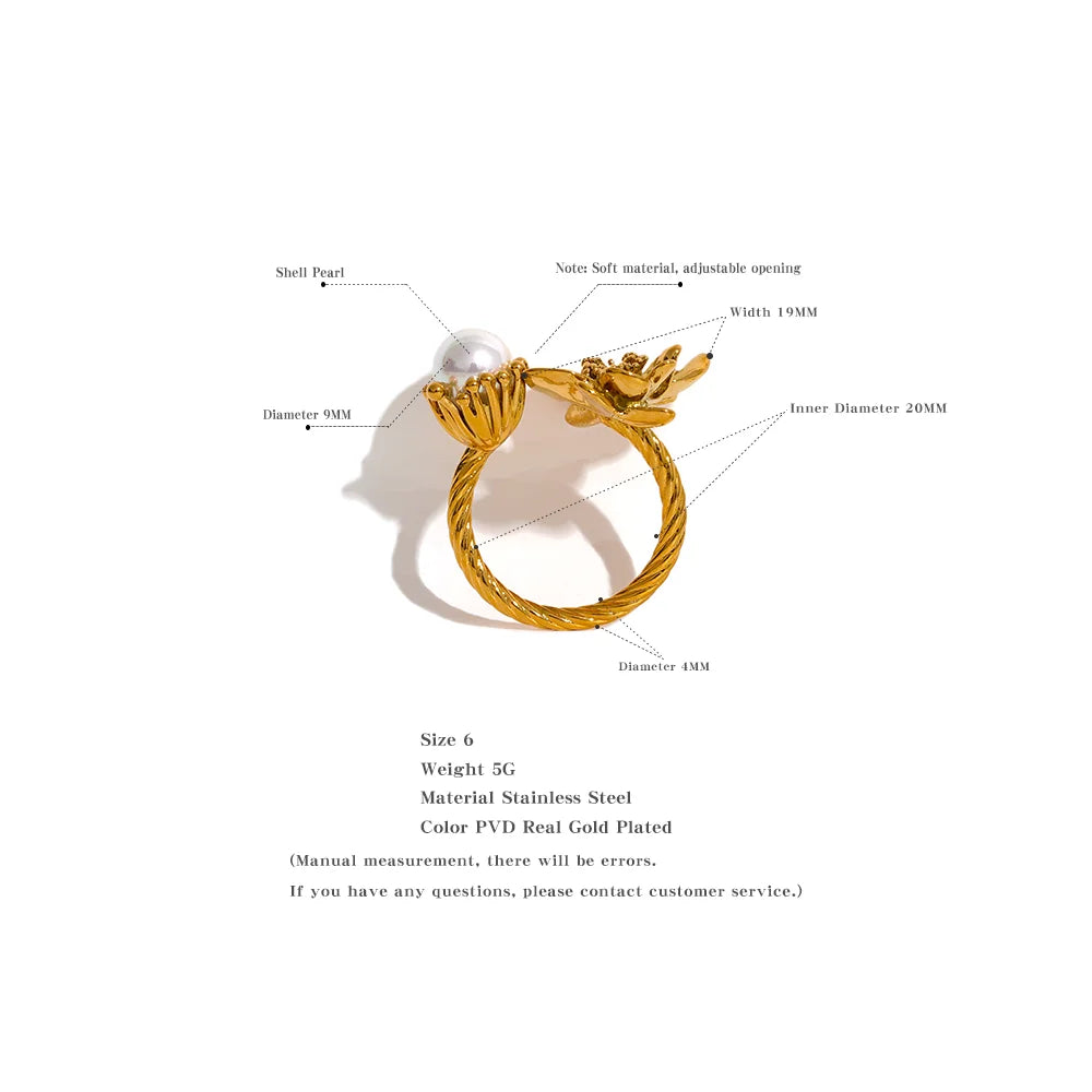 Margaret Pearl Flower Ring