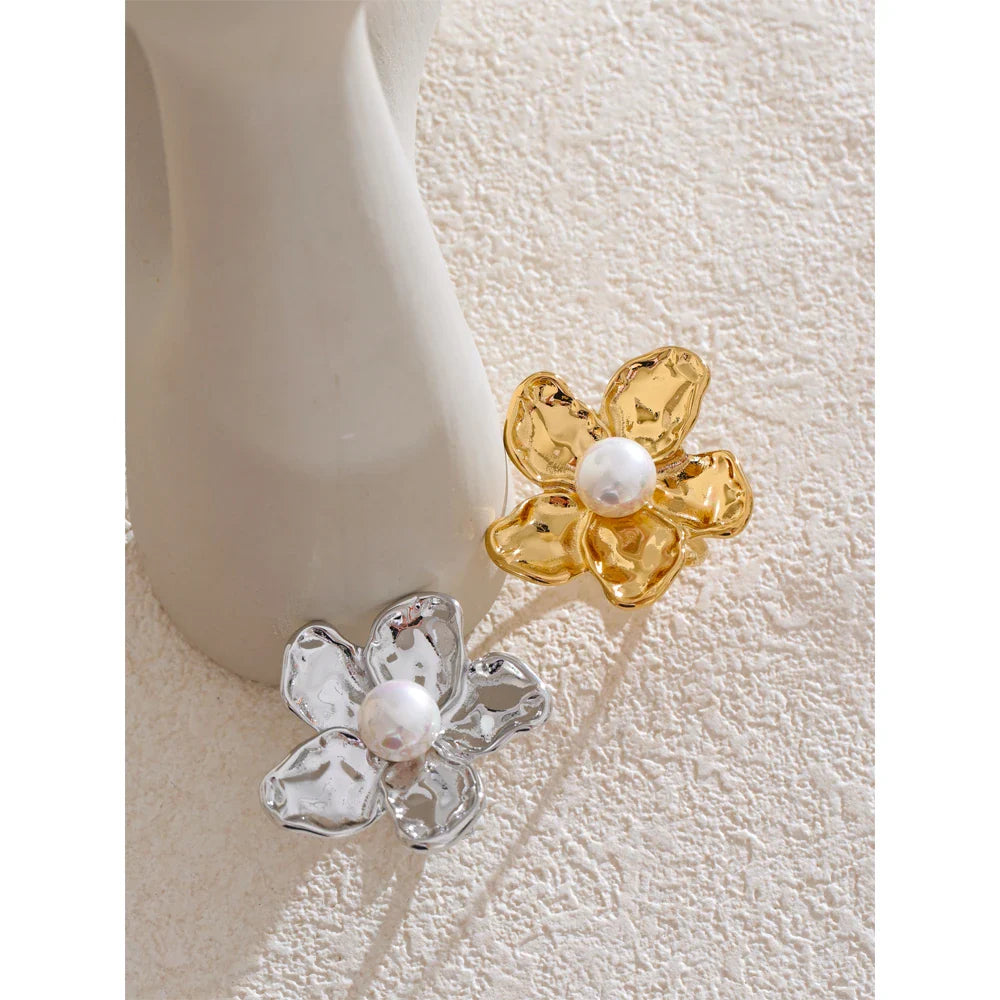 Marie Flower Pearl Ring
