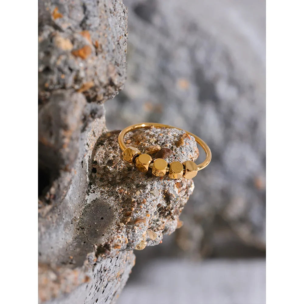Madeline Square Beads Ring