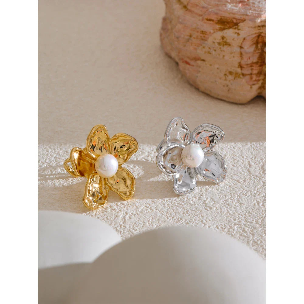 Marie Flower Pearl Ring