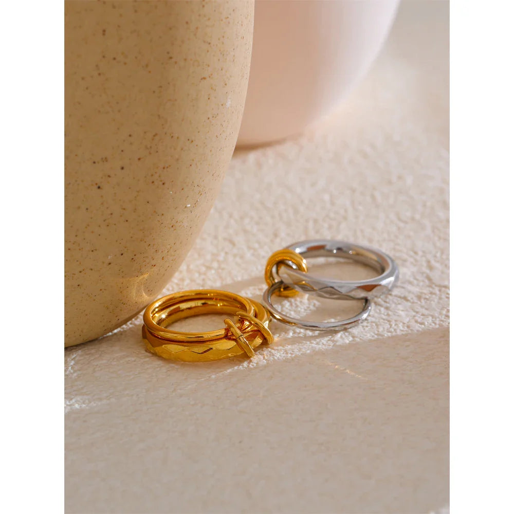 Valeria Dual Rings