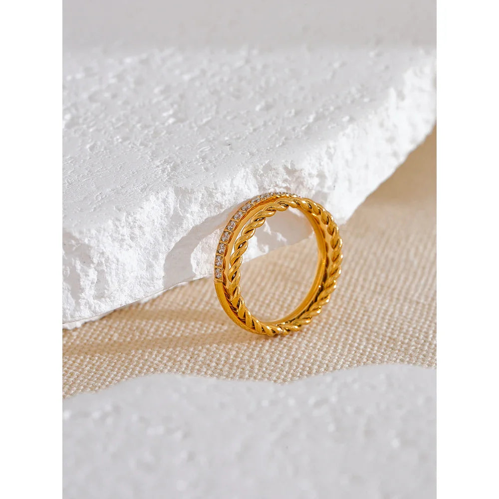 Victoria Delicate Ring