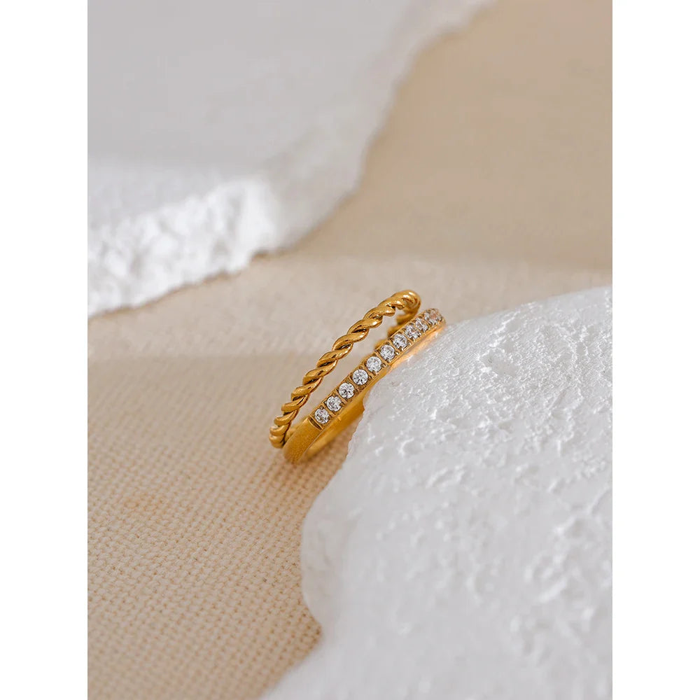Victoria Delicate Ring