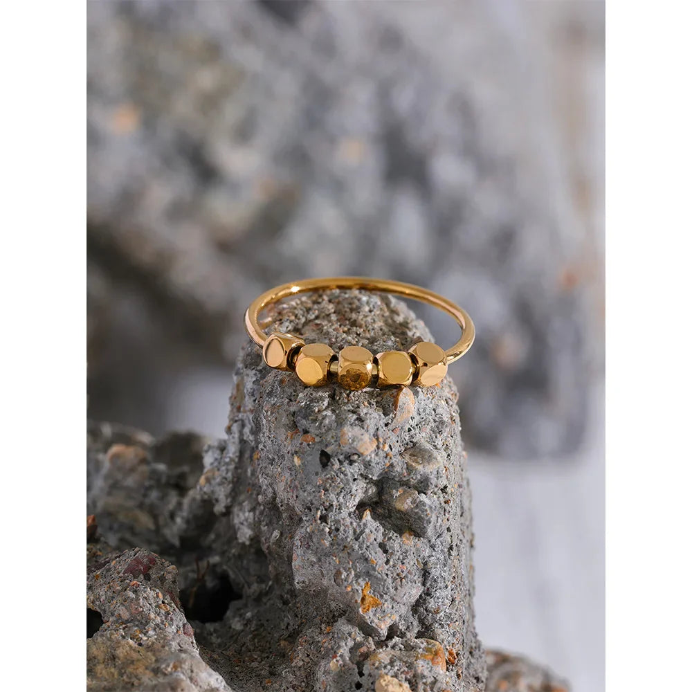Madeline Square Beads Ring
