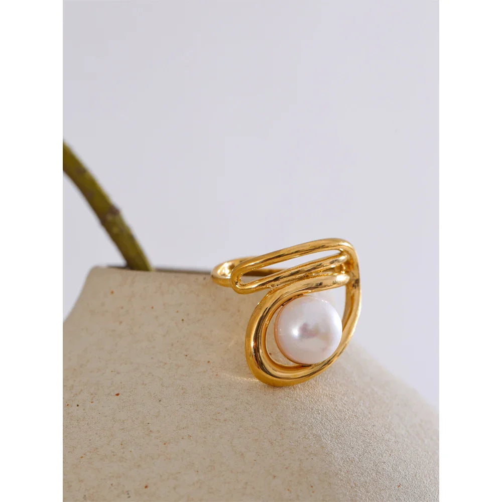 Helen Pearl Ring
