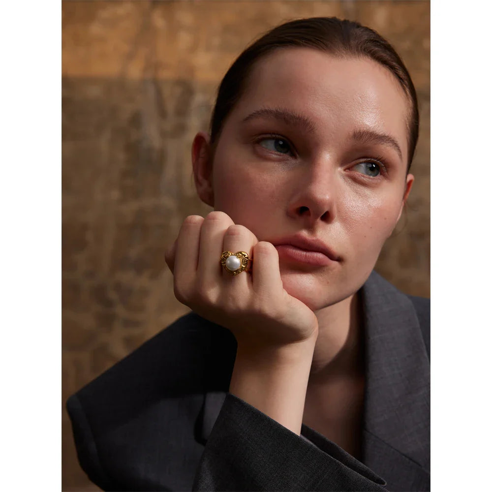 Bianca Heart Pearl Ring