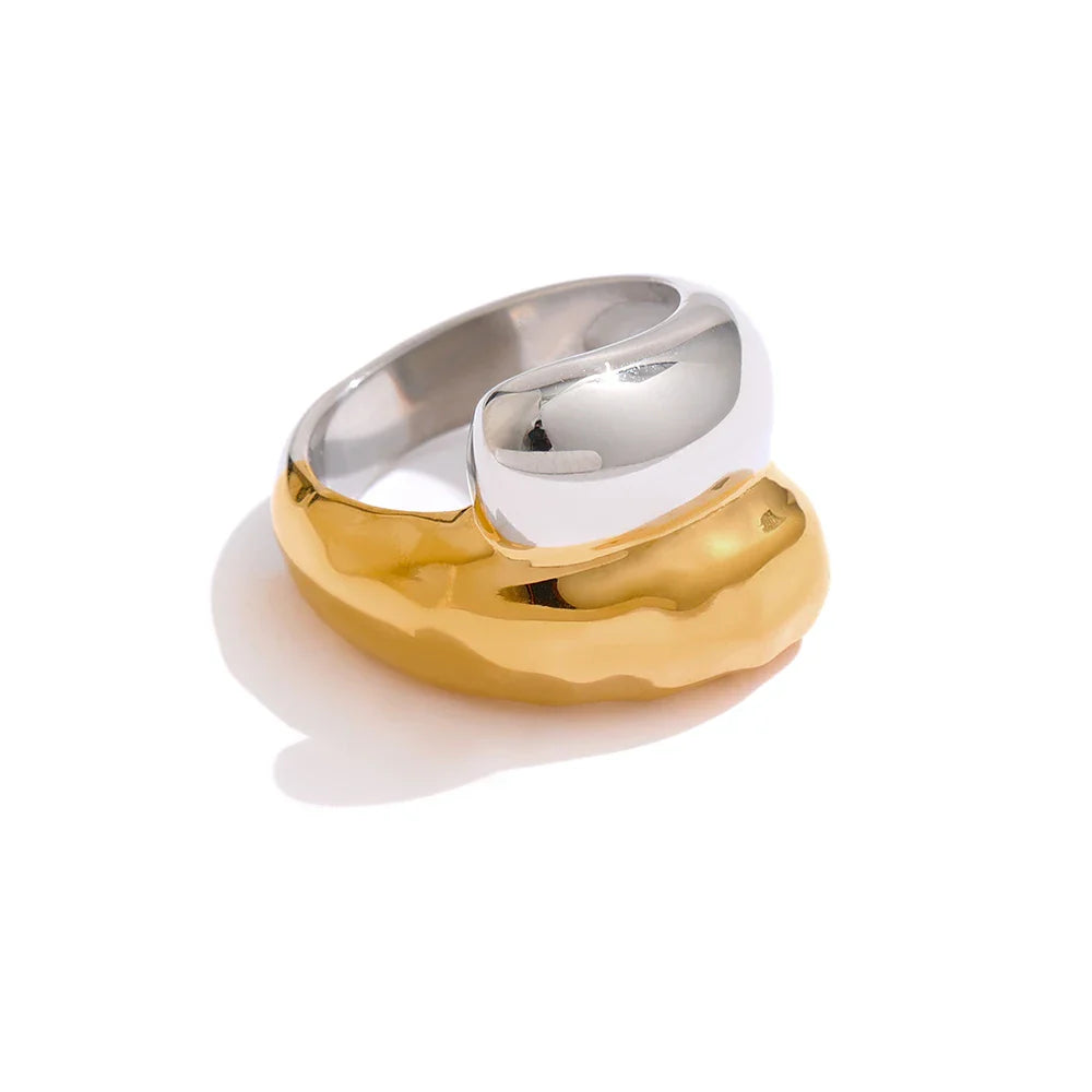 Martha Two-Tone Twist Ring