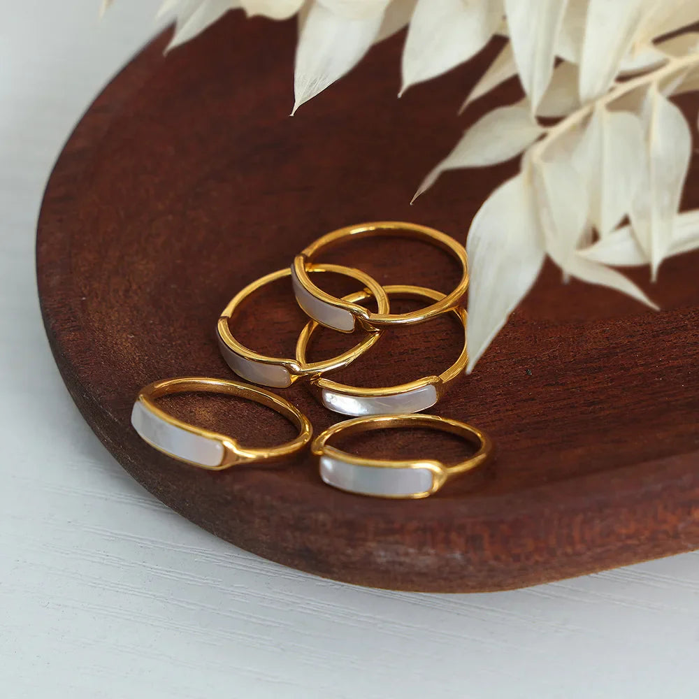 Shell Accent Toroidal Ring