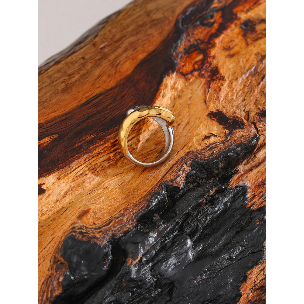 Martha Two-Tone Twist Ring