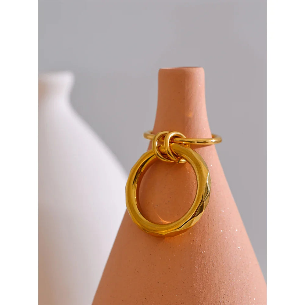 Valeria Dual Rings
