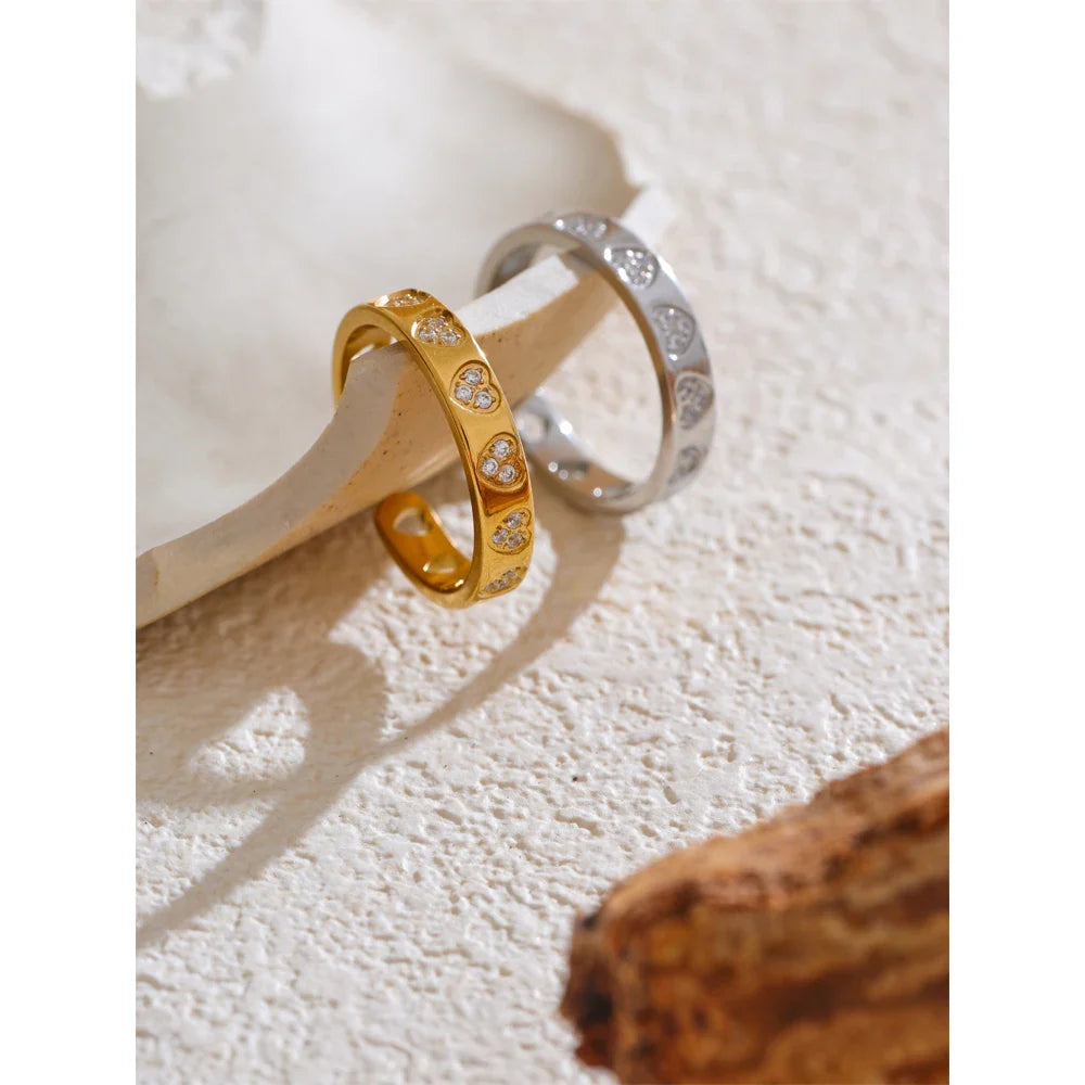 Margaux Cuff Heart Ring