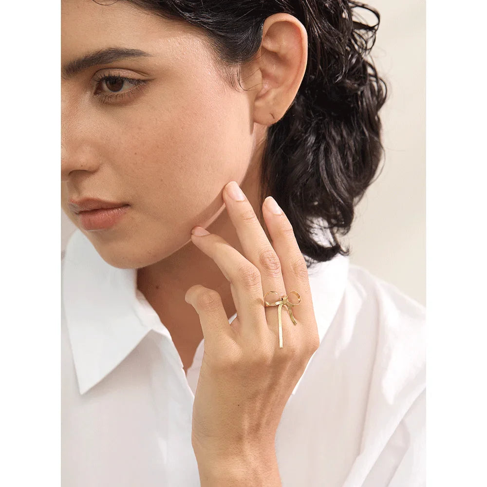 Minerva Bow Knot Ring