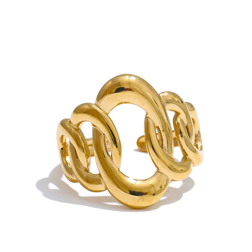Nola Hollow Ring