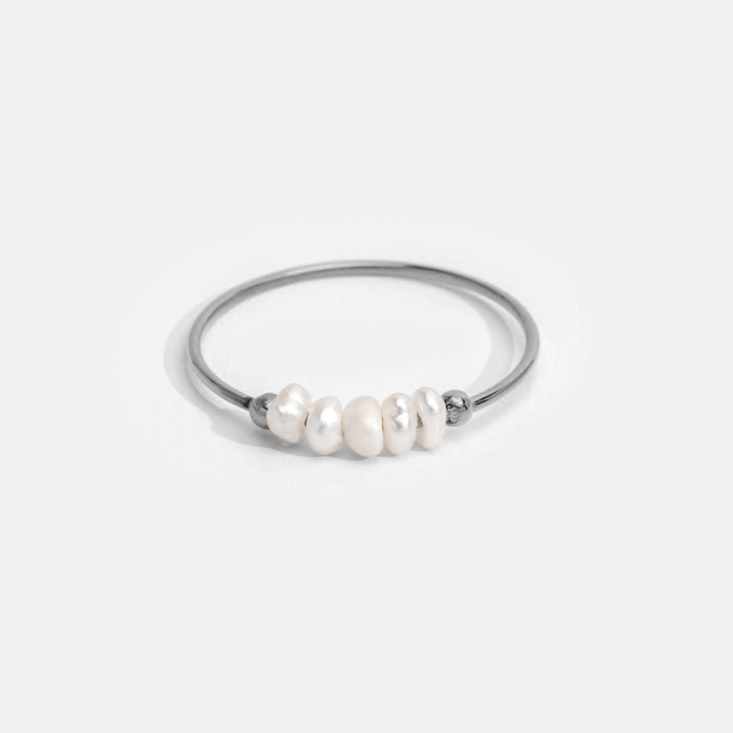 Classic Pearl Silver Ring
