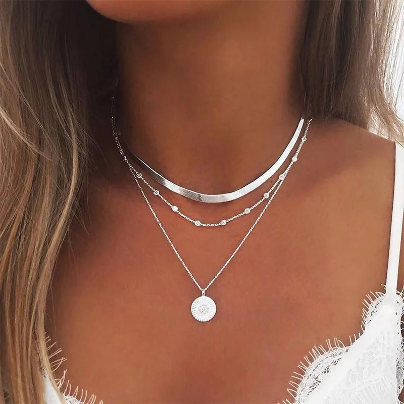 THREE LAYER NECKLACE